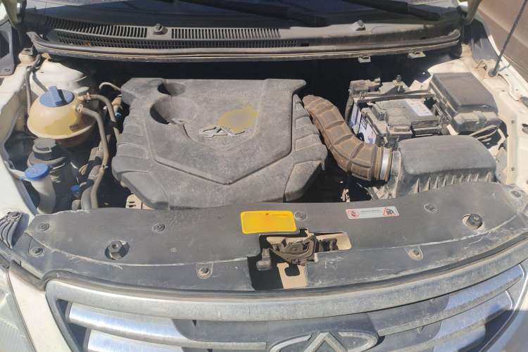 Used Chery E3 2013 1.5L Manual Fashion Model Engine Bay