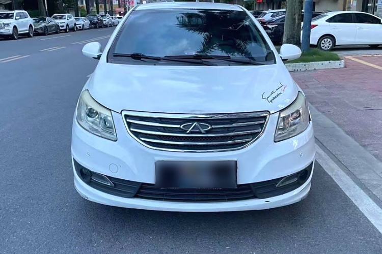 Used Chery E3 2013 1.5L Manual ZhiShang Model Exterior 1
