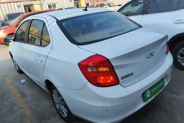 Used Chery E3 2013 1.5L Manual ZhiShang Model Exterior 3
