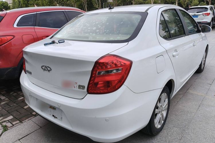 Used Chery E3 2013 1.5L Manual Luxury Model Exterior 3