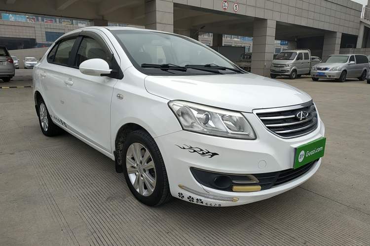 Used Chery E3 2013 1.5L Manual Fashion Model Front Right 45 Deg