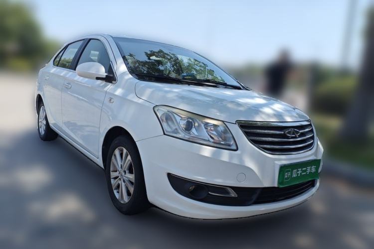 Used Chery E3 2013 1.5L Manual Fashion Model Front Right 45 Deg