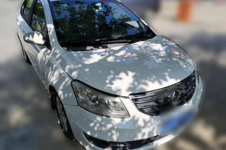 Used Chery E3 2013 1.5L Manual ZhiShang Model Front Right 45 Deg