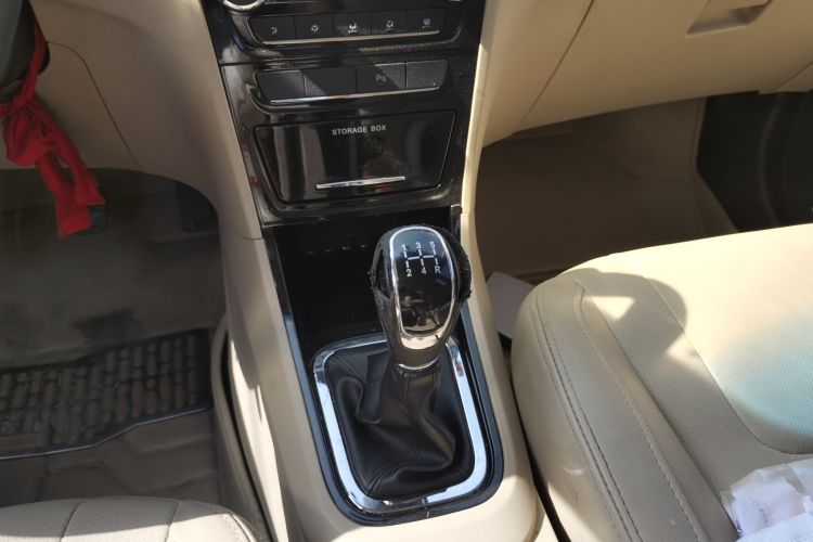 Used Chery E3 2013 1.5L Manual ZhiShang Model Gear Lever