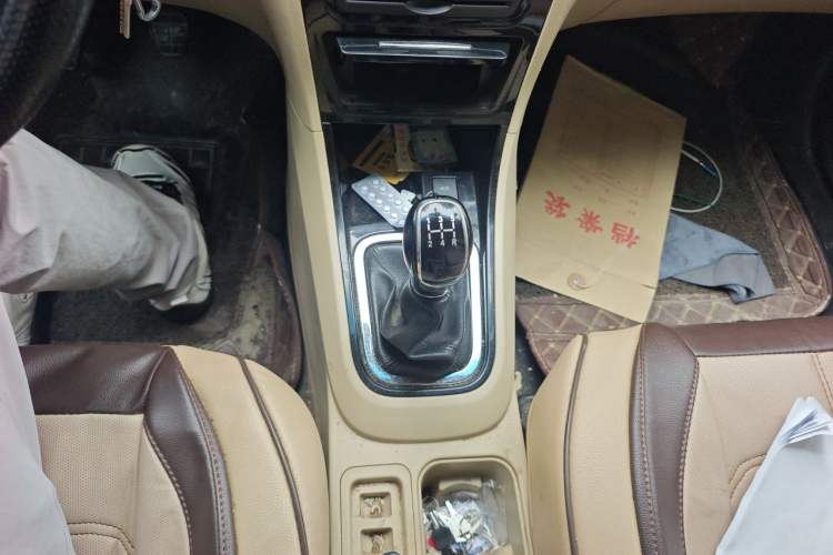 Used Chery E3 2013 1.5L Manual Qushang Model Gear Lever