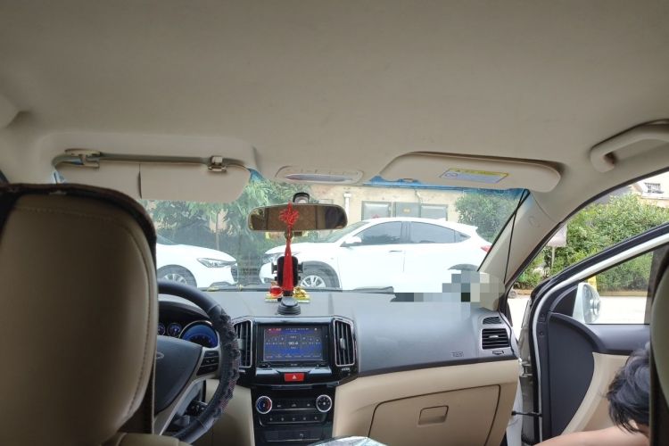 Used Chery E3 2013 1.5L Manual ZhiShang Model Headliner