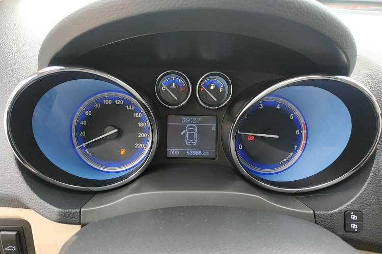 Used Chery E3 2013 1.5L Manual Fashion Model Instrument Cluster