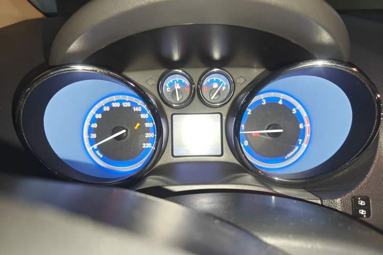 Used Chery E3 2013 1.5L Manual ZhiShang Model Instrument Cluster