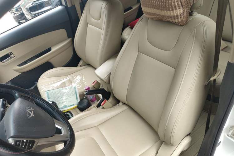 Used Chery E3 2013 1.5L Manual ZhiShang Model Left Front Seat