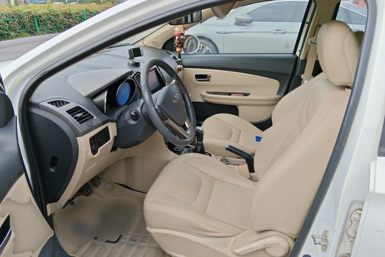 Used Chery E3 2013 1.5L Manual ZhiShang Model Left Front Seat