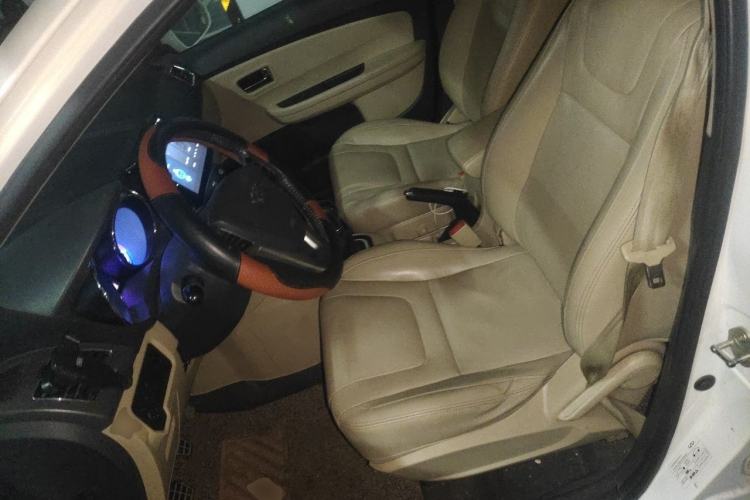 Used Chery E3 2013 1.5L Manual Luxury Model Left Front Seat