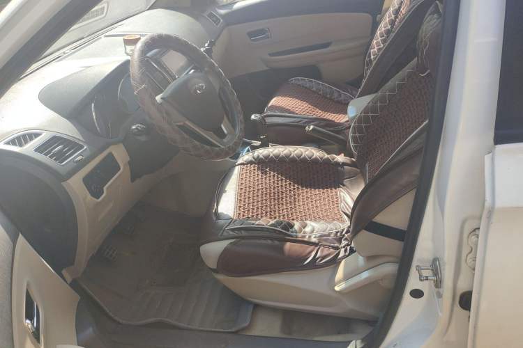 Used Chery E3 2013 1.5L Manual Fashion Model Left Front Seat