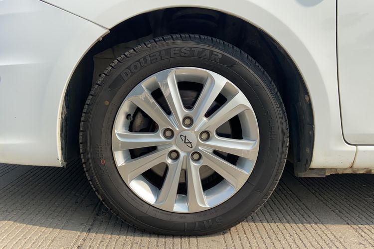 Used Chery E3 2013 1.5L Manual ZhiShang Model Left Front Wheel Hub