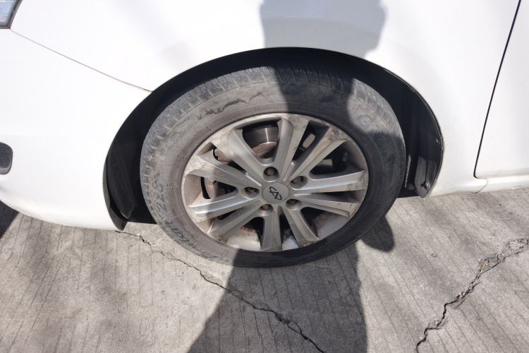 Used Chery E3 2013 1.5L Manual ZhiShang Model Left Front Wheel Hub