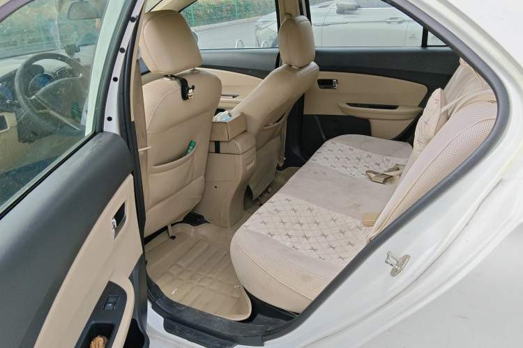 Used Chery E3 2013 1.5L Manual ZhiShang Model Left Rear Seat