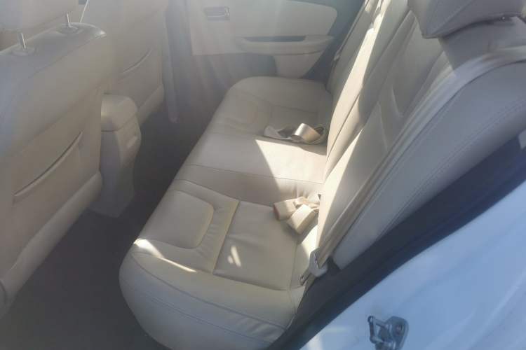 Used Chery E3 2013 1.5L Manual ZhiShang Model Left Rear Seat
