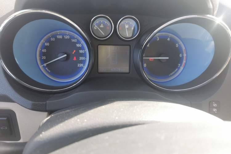 Used Chery E3 2013 1.5L Manual ZhiShang Model Odometer Close Up
