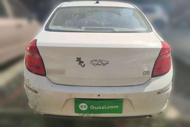 Used Chery E3 2013 1.5L Manual Fashion Model Rear