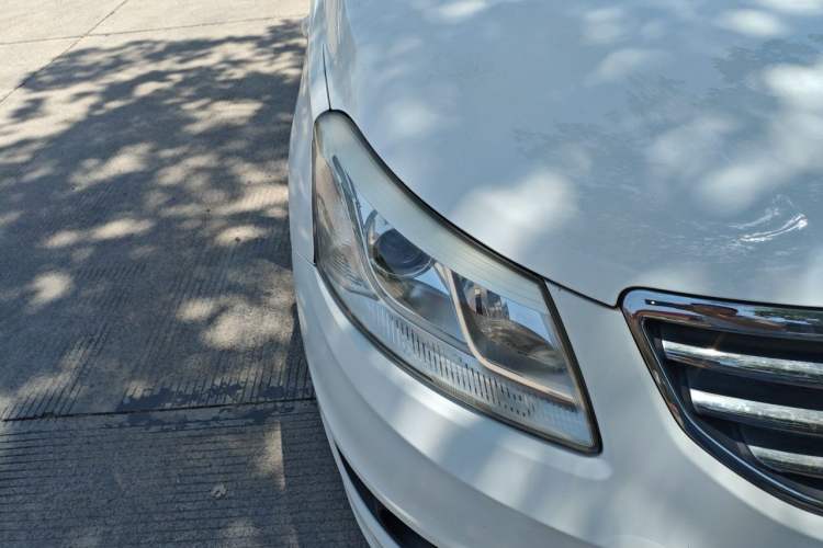 Used Chery E3 2013 1.5L Manual Fashion Model Right Front Headlight