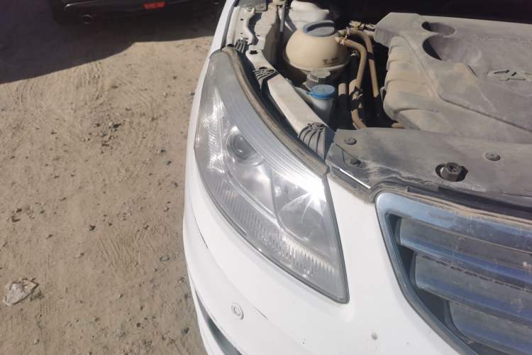Used Chery E3 2013 1.5L Manual ZhiShang Model Right Front Headlight