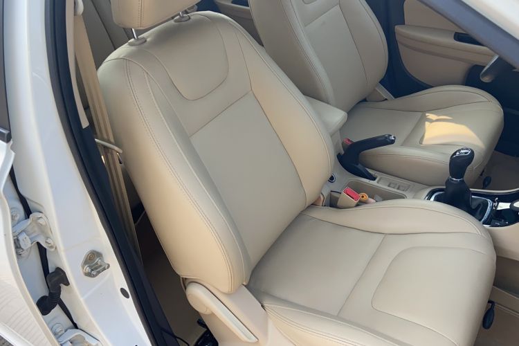Used Chery E3 2013 1.5L Manual ZhiShang Model Right Front Seat