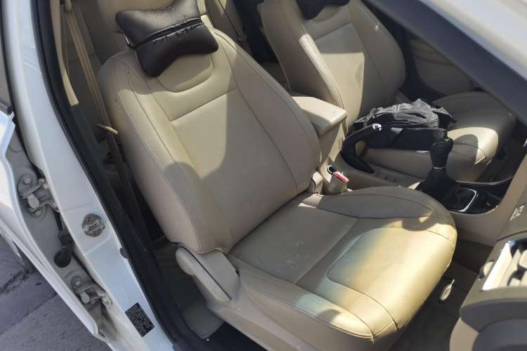 Used Chery E3 2013 1.5L Manual ZhiShang Model Right Front Seat