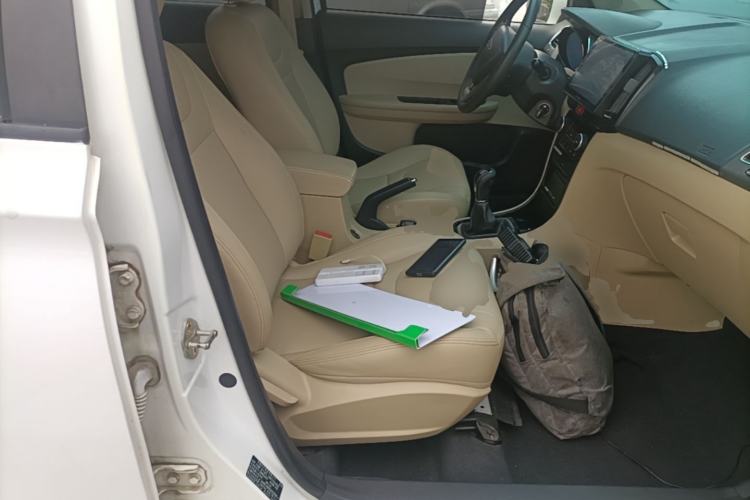 Used Chery E3 2013 1.5L Manual ZhiShang Model Right Front Seat
