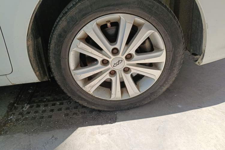 Used Chery E3 2013 1.5L Manual ZhiShang Model Right Front Wheel Hub