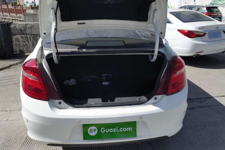 Used Chery E3 2013 1.5L Manual ZhiShang Model Trunk