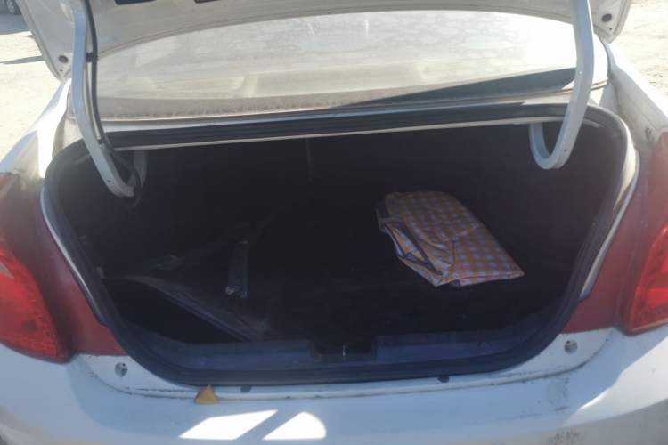 Used Chery E3 2013 1.5L Manual ZhiShang Model Trunk