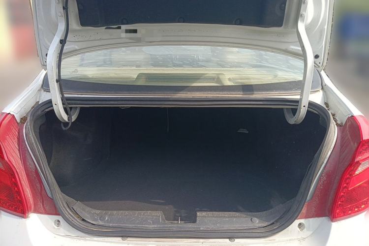 Used Chery E3 2013 1.5L Manual ZhiShang Model Trunk