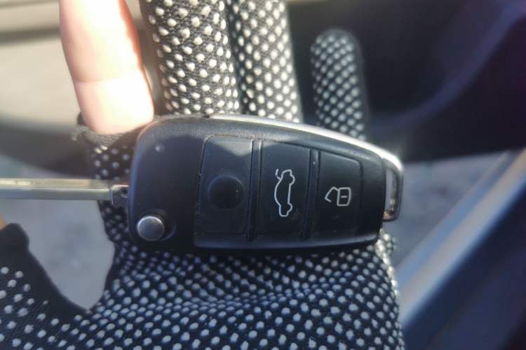 Used Chery E3 2013 1.5L Manual ZhiShang Model Vehicle Key