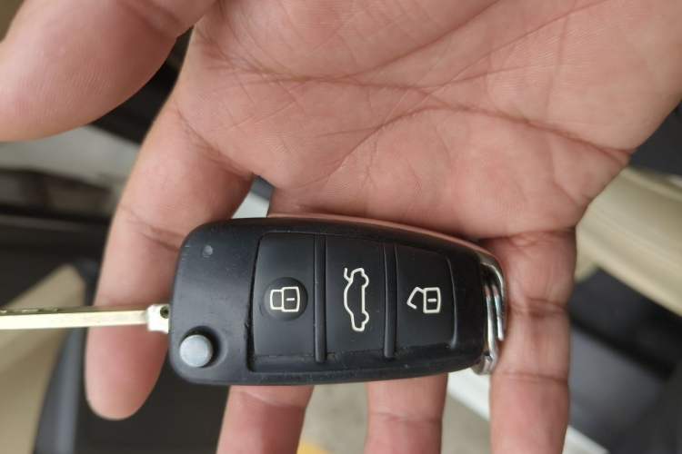 Used Chery E3 2013 1.5L Manual ZhiShang Model Vehicle Key