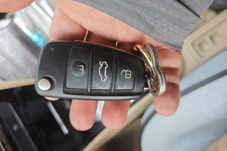 Used Chery E3 2013 1.5L Manual ZhiShang Model Vehicle Key