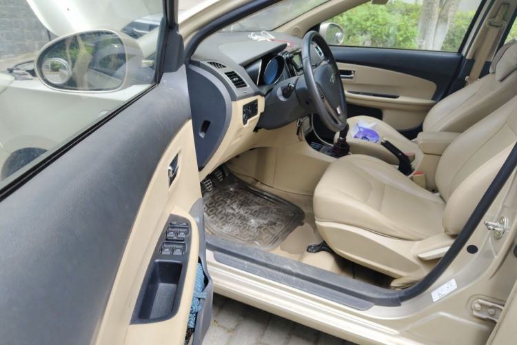 Used Chery E3 2013 1.5L Manual Luxury Model Driver Seat