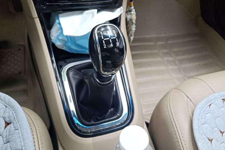 Used Chery E3 2013 1.5L Manual ZhiShang Model Gear Lever