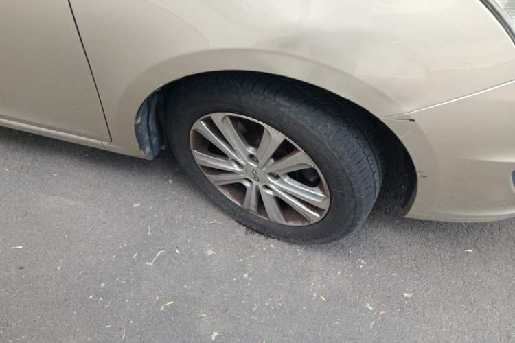 Used Chery E3 2013 1.5L Manual ZhiShang Model Right Front Wheel Hub