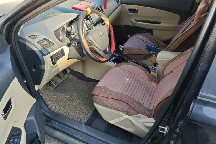 Used Chery E3 2015 1.5L Manual ZhiShang Model Driver Seat