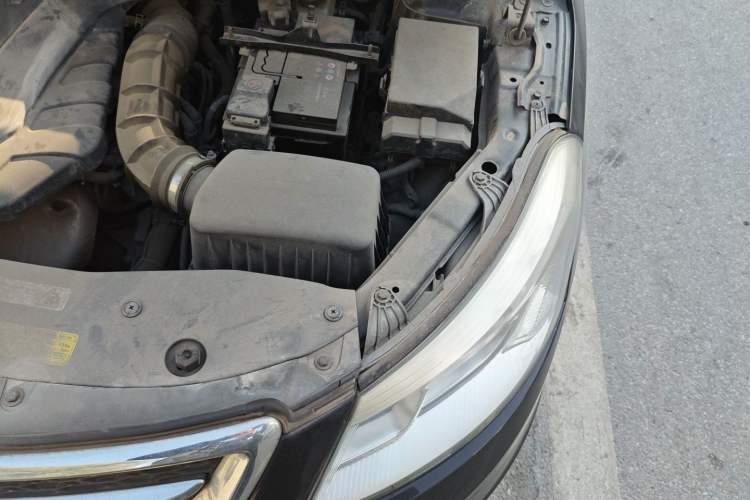 Used Chery E3 2015 1.5L Manual ZhiShang Model Engine Bay Left