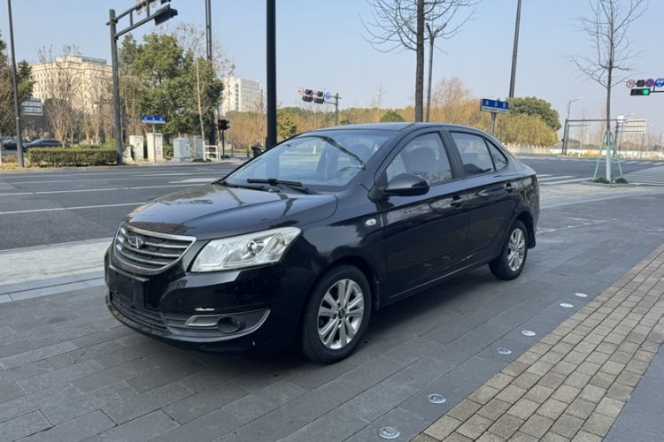 Used Chery E3 2015 1.5L Manual Fashion Model Exterior 1