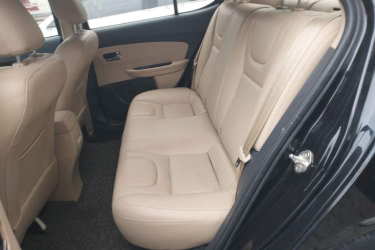 Used Chery E3 2015 1.5L Manual ZhiShang Model Left Rear Seat