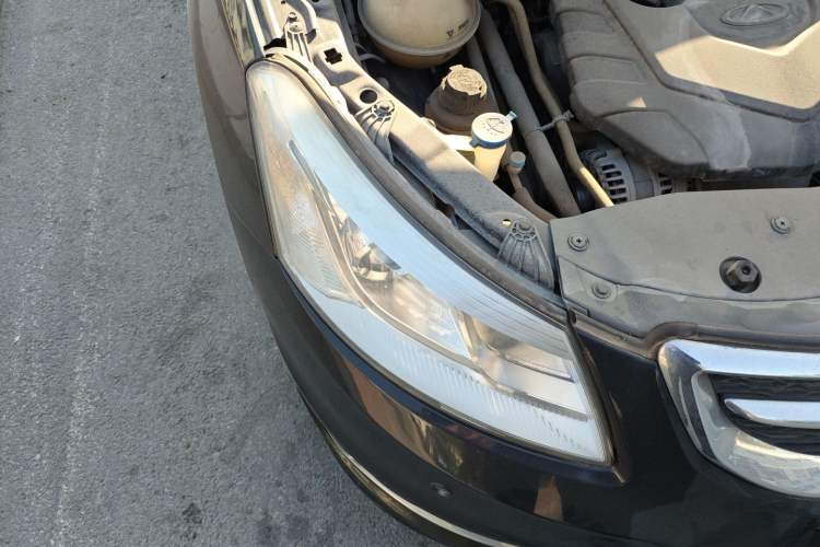 Used Chery E3 2015 1.5L Manual ZhiShang Model Right Front Headlight