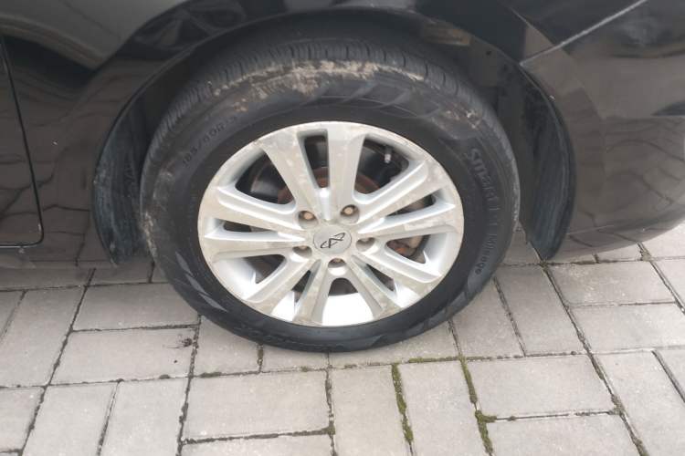 Used Chery E3 2015 1.5L Manual ZhiShang Model Right Front Wheel Hub