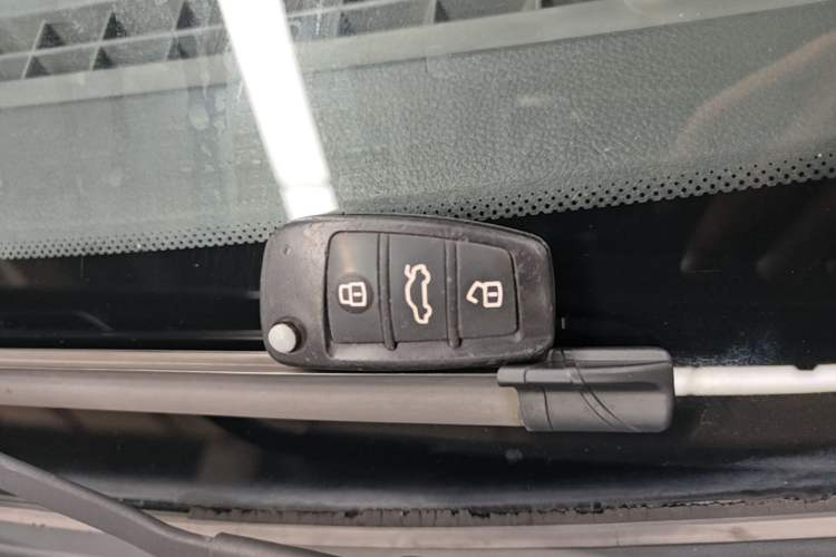 Used Chery E3 2015 1.5L Manual ZhiShang Model Vehicle Key
