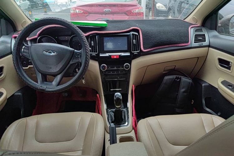 Used Chery E3 2015 1.5L Manual ZhiShang Model Center Console