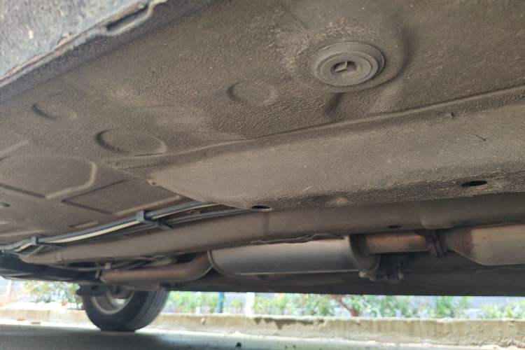 Used Chery E3 2015 1.5L Manual ZhiShang Model Chassis Front Right