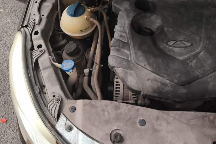 Used Chery E3 2015 1.5L Manual Sishang Edition Engine Bay Right