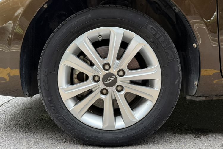 Used Chery E3 2015 1.5L Manual Sishang Edition Exterior 6