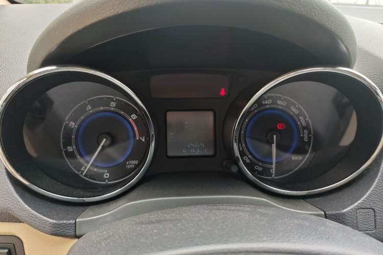 Used Chery E3 2015 1.5L Manual ZhiShang Model Instrument Cluster