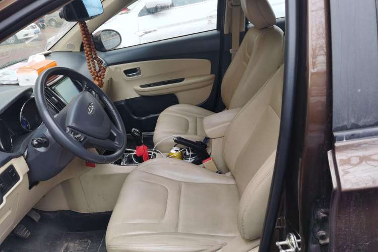 Used Chery E3 2015 1.5L Manual ZhiShang Model Left Front Seat